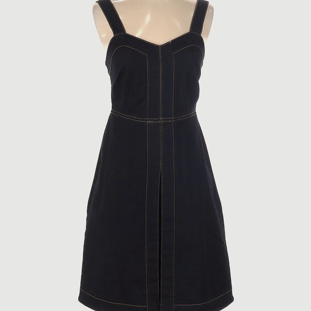 NWT- INC. International Concepts- Sweetheart Denim Casual Dress (Size 10)